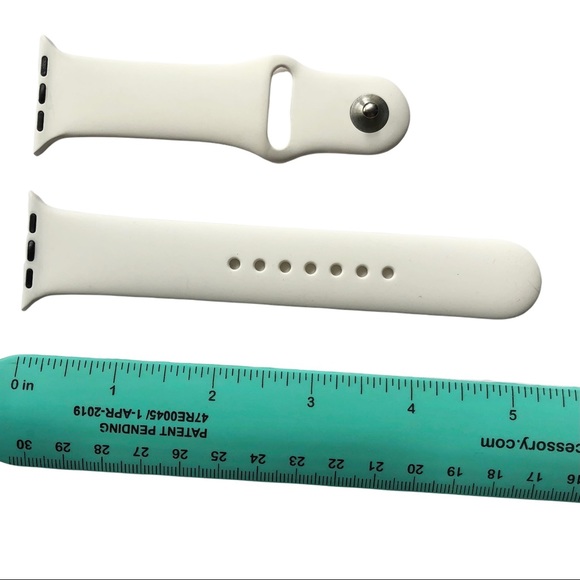 5/$20 NEW WHiTE Sport Band Apple Watch 38/40/41mm M/L - Picture 4 of 8